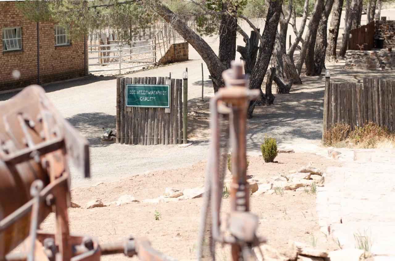 Desert Dew Guest House Hutchinson Exterior photo